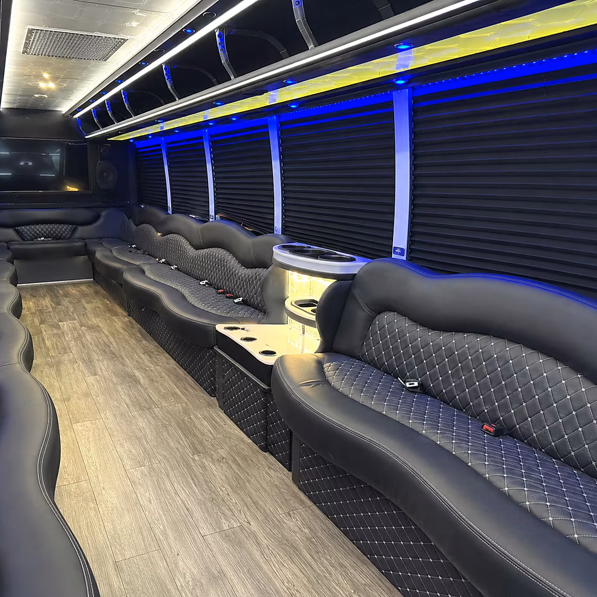 Dallas Winery Tour & Pub Crawl Transportation