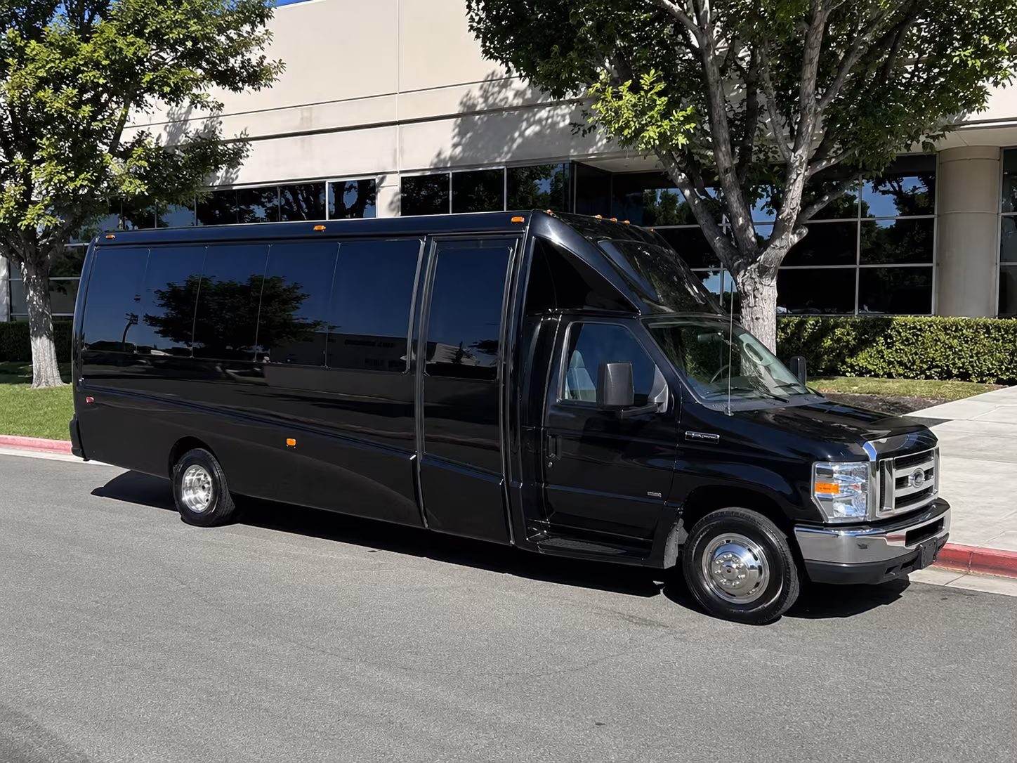 Garland Homecoming & Prom Party Bus Rentals