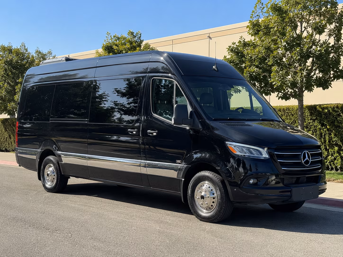 Mesquite Airport Shuttle & Transportation party bus exterior